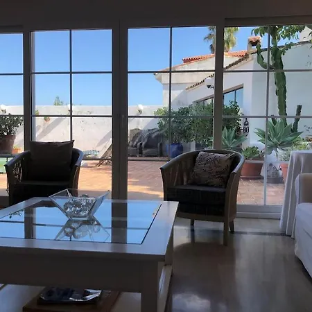 Agradable Casa Con Maravillosas Vistas * Chiva